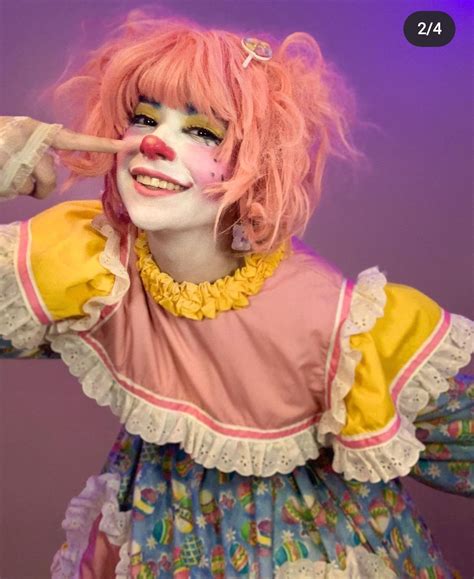 clown girl